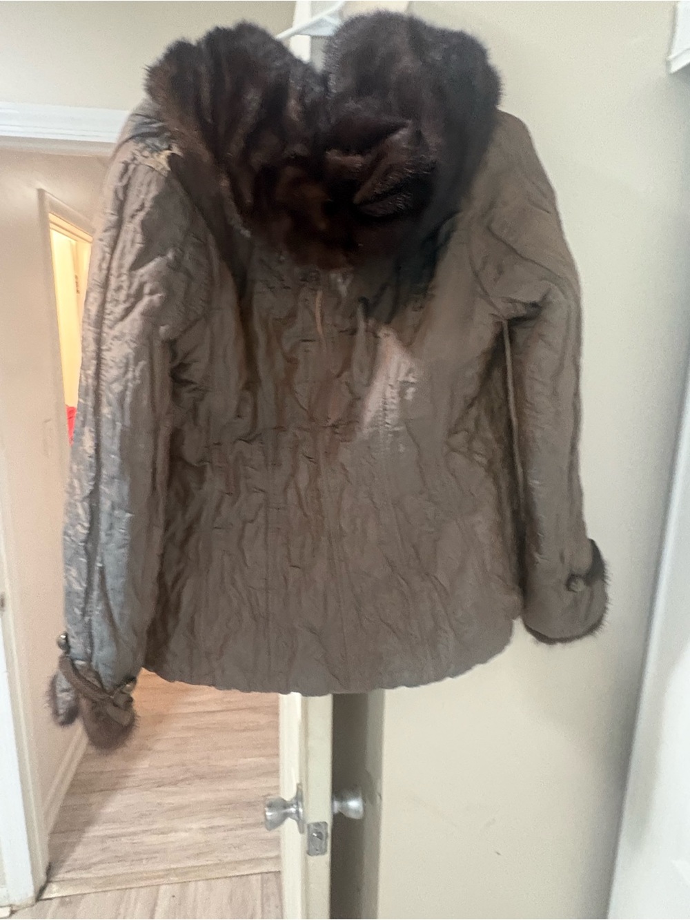 Italian mink coat - Picture 3 of 11